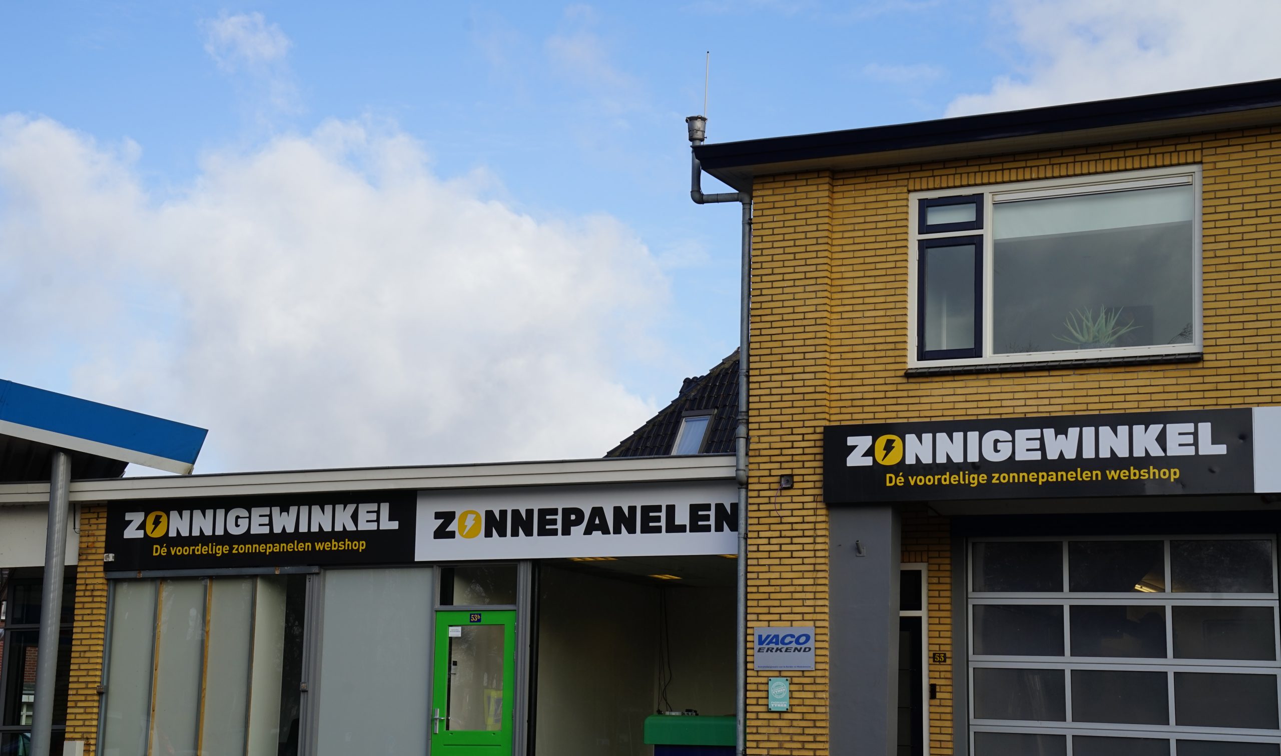 ZONNIGE WINKELl scaled